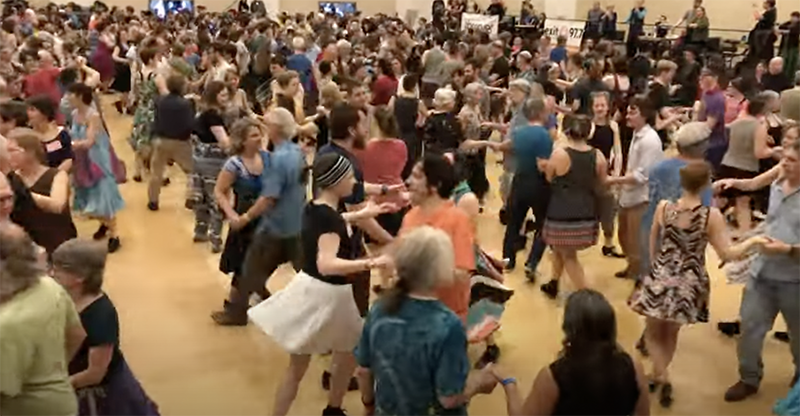 Square - Contra Squaredance i Gladsaxe